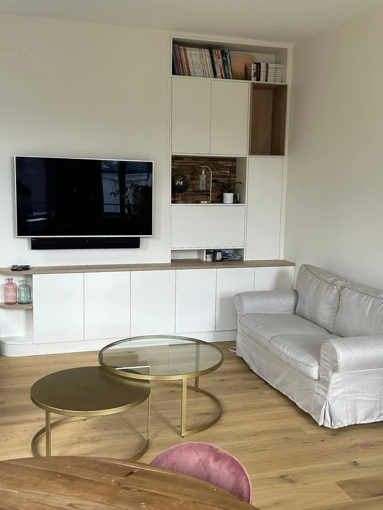 Rénovation complète d'un appartement à Lille - après, le salon côté salle à manger