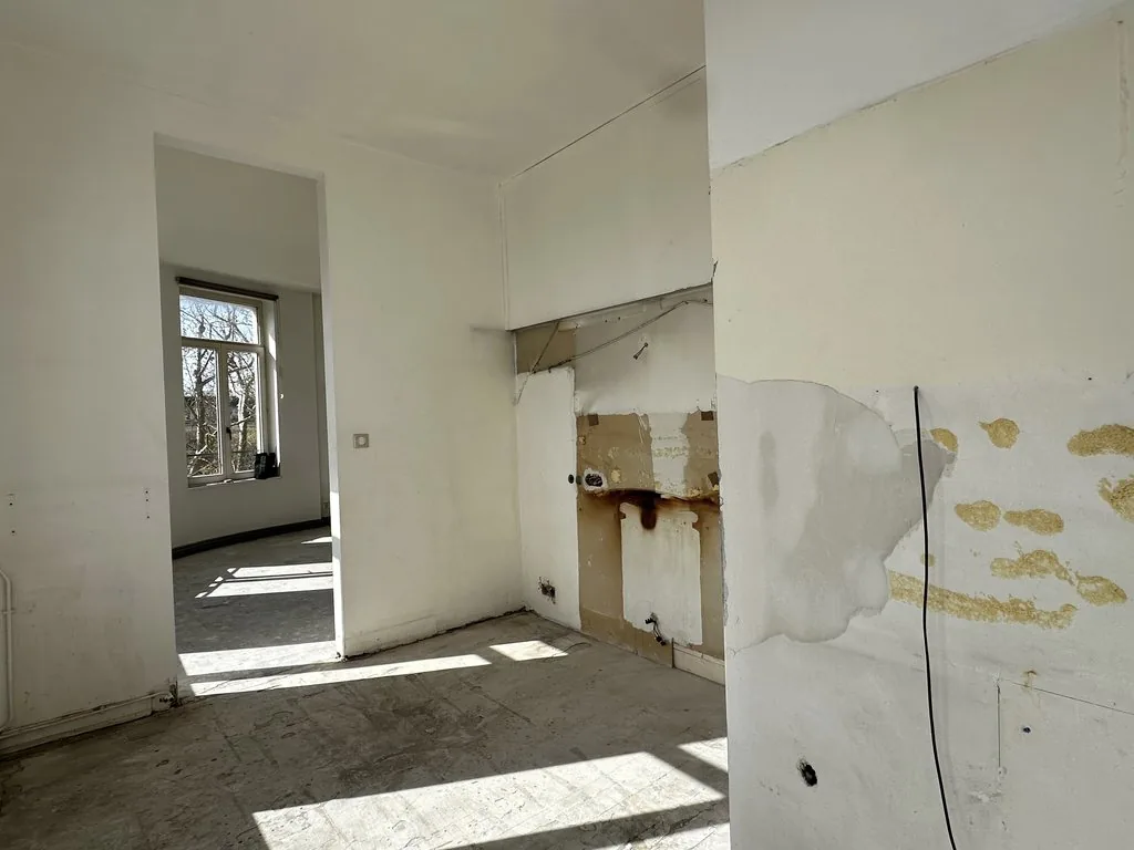 Rénovation complète d'un appartement à Lille - avant, la cuisine