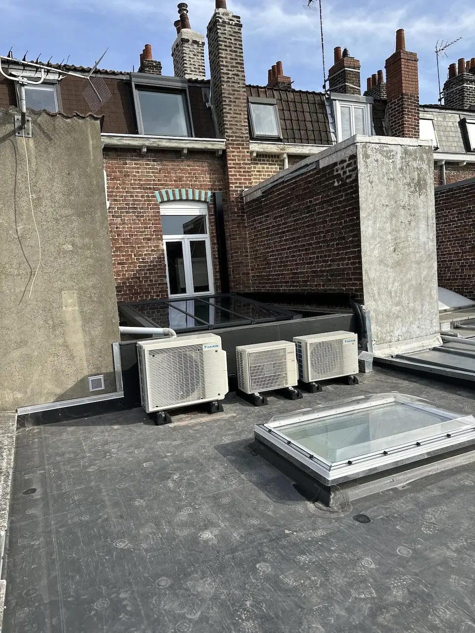Rénovation clé en main d'une maison de 1908 à La Madeleine - après, la toiture et la nouvelle verrière
