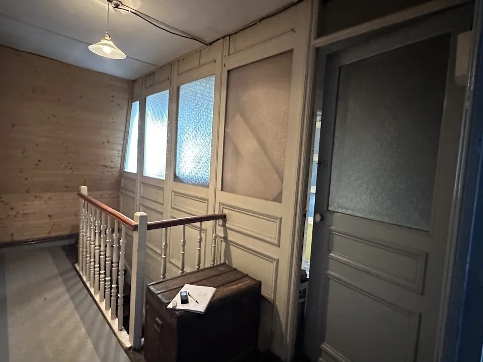 Rénovation complète d'une 1930 - avant, le palier
